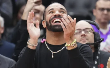 Drake Reigns as World’s Best-Selling Rapper Again