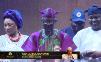SMOTY 2025: Oba Lamidi Adeyemi III Honoured with Posthumous Award