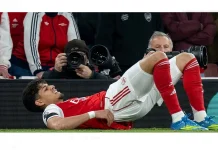 Unexpected Kit Mishap Steals Spotlight During Arsenal Clash